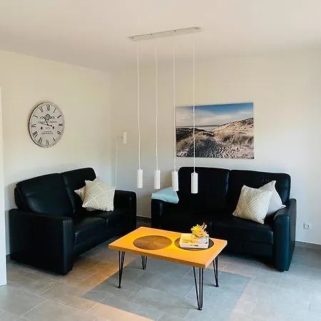 Brise 69 Apartment *